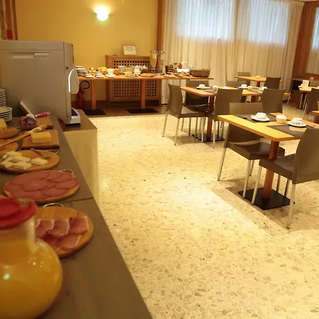 Roma Otel Aosta