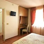 Hotel Roma