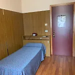 Roma Hotel 3*