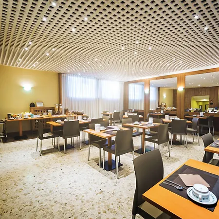 罗马酒店 酒店 奥斯塔