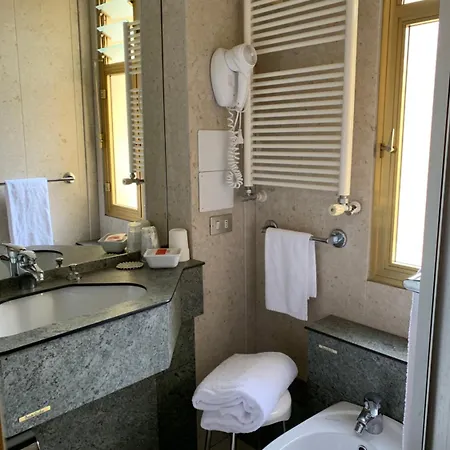 Roma 3* Aoste